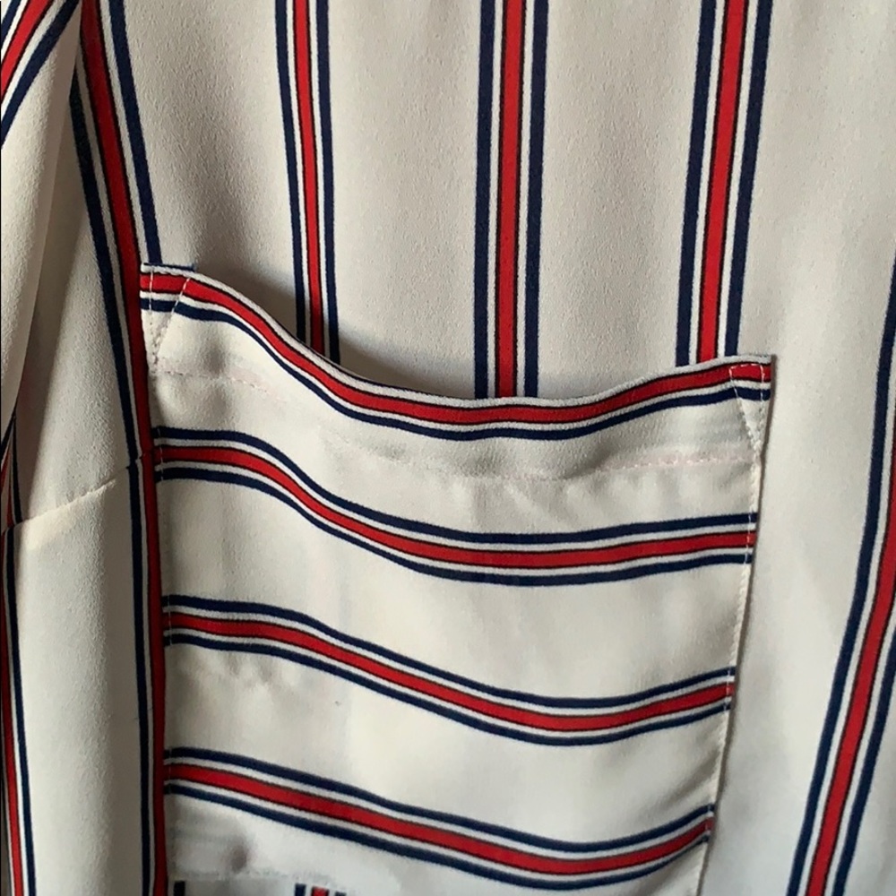 Button down - Picture 4 of 5